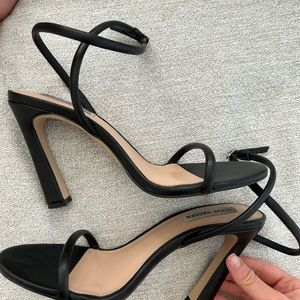 Black Steve Madden heel